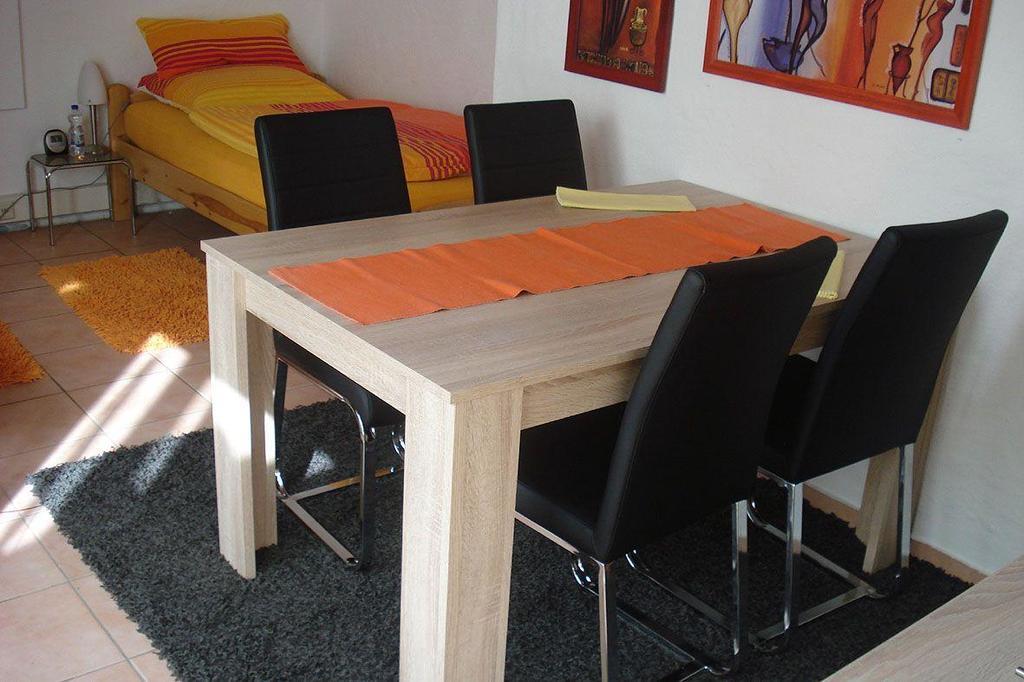 2-Zimmer-Appartement-Seerose Pliezhausen Esterno foto